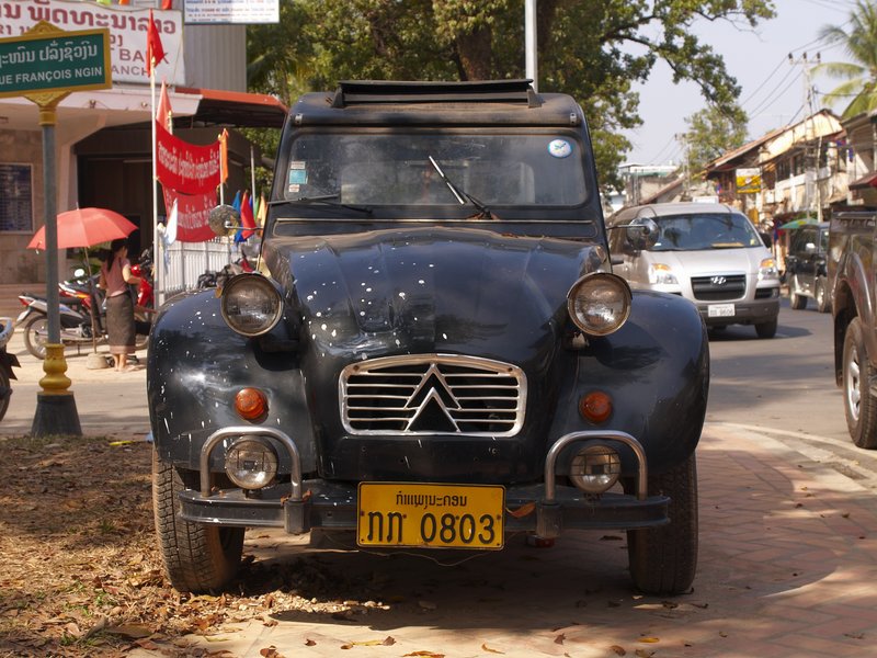 Vientiane, Citroën 2CV